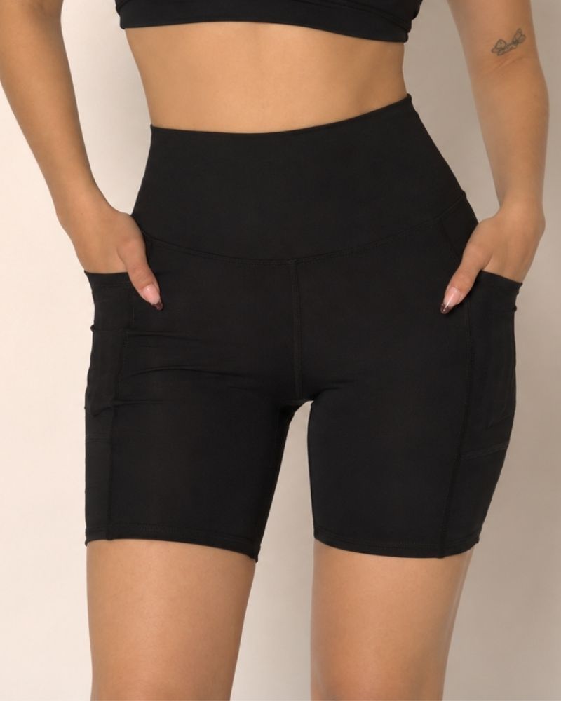 SWIFT SHORT NEGRO
