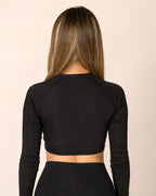 CORE CROPPED LONG SLEEVE SHIRT NEGRA
